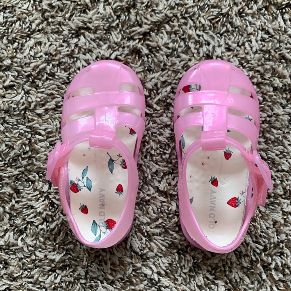 Old navy girls sandals